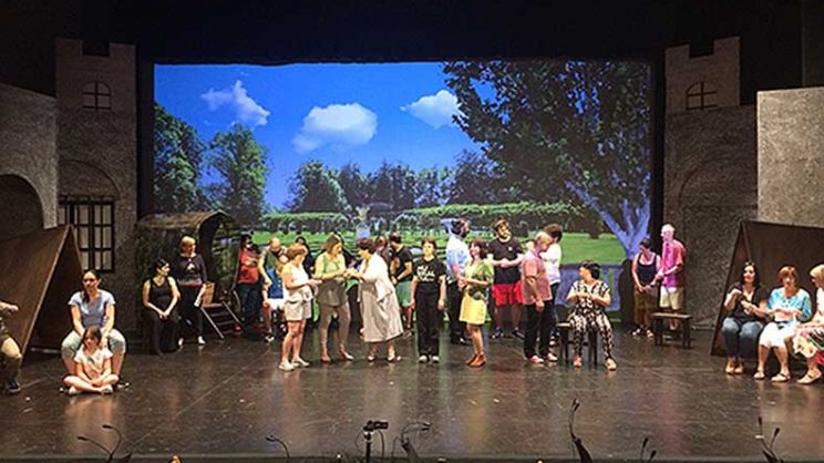 Ensayo de la zarzuela La Leyenda del Beso