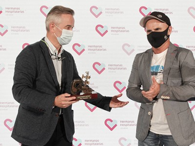 Aita Mennik Kirol Egokituaren Bost Izarreko Kirolarien Saria babesten du Entrega del Premio Deportista 5 Estrellas de Deporte Adaptado