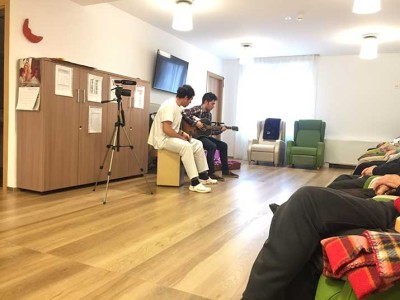 Akustik Histories en el Centro de Día de personas mayores de Soraluze