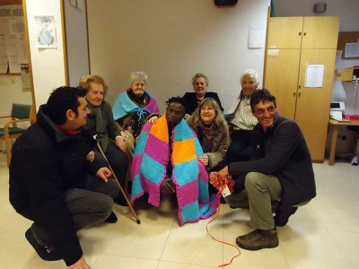Personas usuarias de Lagun Artean visitan el Centro de Día de Personas Mayores de Deusto Visita de Lagun Artean al Centro de Día de Personas Mayores de Deusto