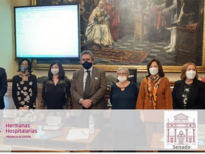 Gure zuzendari medikoa Senatuan agertu da adinduei buruzko aditu gisa