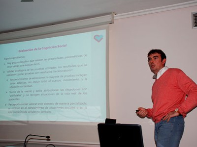 Kognizio sozialean trabatzearen eraginkortasuna eskizofrenikoengan