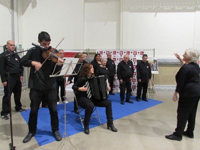 Irungo EPSZko Antzaran Abesbatzak Jaialdi Solidarioa girotuko du