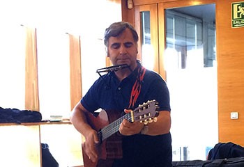 "La vida es muy corta para dejar de reír"