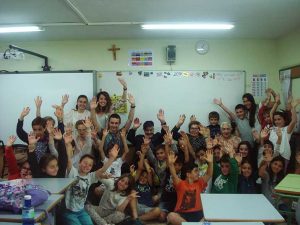 Cuentacuentos con personas mayores en la Ikastola Begoñazpi