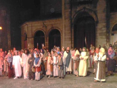 Residentes de J. M. Barandiaran visitan el caserío más antiguo de Bizkaia Ensayo de la representación de la Pasión de Jesús