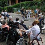 Concierto de Anakruxa en la Residencia de personas ancianos Santiago de Villabona