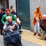 Visita de la Residencia de personas mayores Santiago de Villabona al Topic de Tolosa