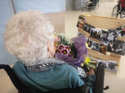 María, nueva centenaria en la Residencia Txurdinagabarri