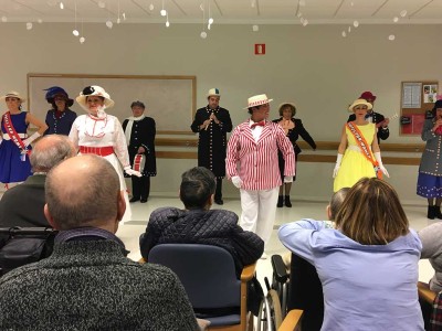 Cuentos clásicos en la Residencia de mayores Txurdinagabarri
