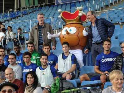 El Taller de Reminiscencia basada en el Fútbol de la Residencia San Martín de Oñate visita Zubieta