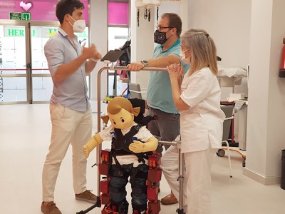 Marsi Bionicsek munduan aitzindaria den haur exoeskeletoa eta MAK belauneko ortesi aktiboa aurkeztu dizkigu Marsi Bionicsek munduan aitzindaria den haur exoeskeletoa eta MAK belauneko ortesi aktiboa aurkeztu dizkigu