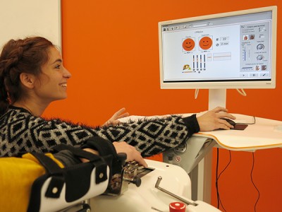 Tecnaliarekin bat egin dugu teknologiak neurorrehabilitazio prozesuan jokatzen duen rolaren zabalkundea egiteko Tecnaliarekin bat egin dugu teknologiak neurorrehabilitazio prozesuan jokatzen duen rolaren zabalkundea egiteko