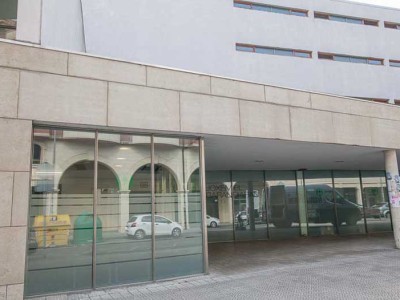 Centro de Día de Personas Mayores Joxe Miel Barandiaran Exterior de la Residencia de personas mayores Barandiaran de Durango, Bizkaia