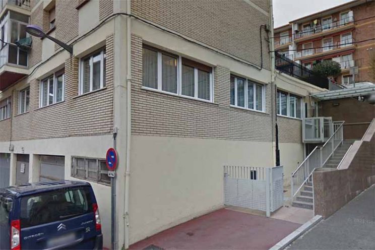 Centro de Rehabilitación Psicosocial Ergüin Centro de Rehabilitación Psicosocial de Arrasate / Mondragón
