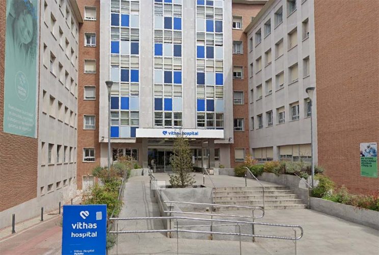 Psikiatriako kanpo-kontsulta Vithas San Jose Ospitalean Fachada del Hospital Vithas San José de Vitoria