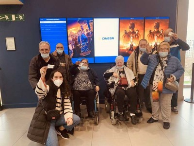 Tardes de cine en la Residencia Txurdinagabarri