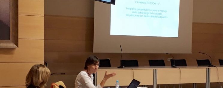 HGK duen pertsonaren zaintzaileen gehiegizko zama prebenitzea edo murriztea HGK duen pertsonaren zaintzaileen gehiegizko zama prebenitzea edo murriztea