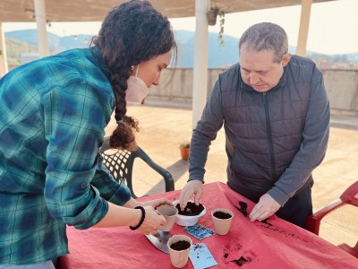 Taller de Jardinería en la Residencia Txurdinagabarri
