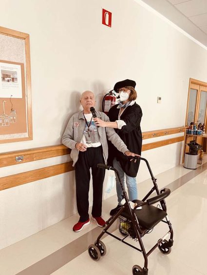 Santa Águeda en la Residencia de mayores Txurdinagabarri