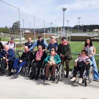 El grupo de reminiscencia y fútbol de la Residencia Barandiaran, en Lezama