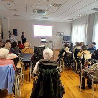 Gabonetako Azoka Txikiko diru bilketa Bizkaiko Elikagaien Bankuari eman diogu Gabonetako Azoka Txikiko diru bilketa Bizkaiko Elikagaien Bankuari eman diogu