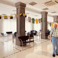 Txurdinagabarri Egoitza, Tourrarekin Txurdinagabarri Egoitza, Tourrarekin