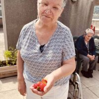 Txurdinagabarriko ortuak fruitu berriak eman ditu Txurdinagabarriko ortuak fruitu berriak eman ditu