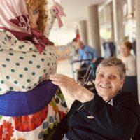 Aste Nagusiaz topera disfrutatzen Aste Nagusiaz topera disfrutatzen