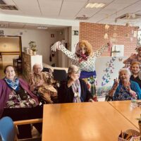 Aste Nagusiaz topera disfrutatzen Aste Nagusiaz topera disfrutatzen