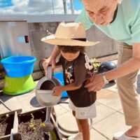 Edozein adinetan jolasteneta ikasten Edozein adinetan jolasteneta ikasten