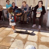 Edozein adinetan jolasteneta ikasten Edozein adinetan jolasteneta ikasten