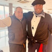 Olentzerok eta haren familiak bisitatu gaituzte Olentzerok eta haren familiak bisitatu gaituzte