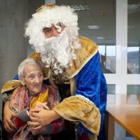 Erregeek opariz bete dute Txurdinagabarri Egoitza Erregeek opariz bete dute Txurdinagabarri Egoitza