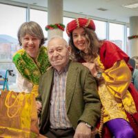 Erregeek opariz bete dute Txurdinagabarri Egoitza Erregeek opariz bete dute Txurdinagabarri Egoitza