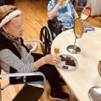 Geure azala zaintzea eta mimatzea