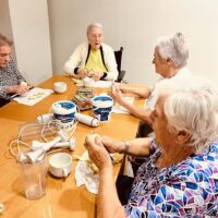Txurdinagabarri da la bienvenida al otoño con música, tertulia y "mug cake" Txurdinagabarri da la bienvenida al otoño con música, tertulia y "mug cake"