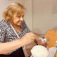 Txurdinagabarri da la bienvenida al otoño con música, tertulia y "mug cake" Txurdinagabarri da la bienvenida al otoño con música, tertulia y "mug cake"