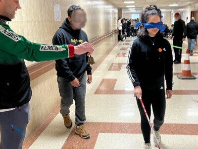 Personas con discapacidad intelectual, realizando una actividad