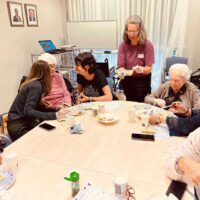 Cocina intergeneracional para el Día de la Madre