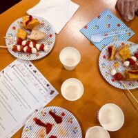 Cocina intergeneracional para el Día de la Madre