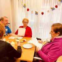 Cocina intergeneracional para el Día de la Madre