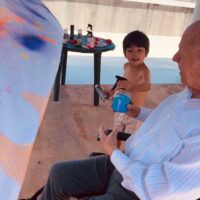 Pintura, juego, pulseras y helados