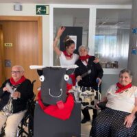 Txurdinagabarri volvió a vestirse de rojo y blanco
