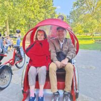Recorriendo la ciudad en bicicleta