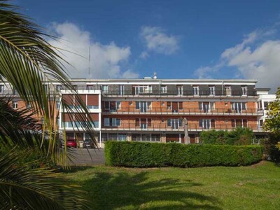 Monte Avril Zentroa Edificio del Centro Monte Avril de Bilibao, para personas con discapacidad intelectual