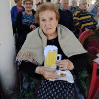 Bratwurstak, pretzelak eta garagardoa goiko terrazan: Prost! Bratwurstak, pretzelak eta garagardoa goiko terrazan: Prost!