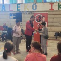 Usuarias del Centro Ibarra de Orozko participan en la fiesta anual de Rakataplá