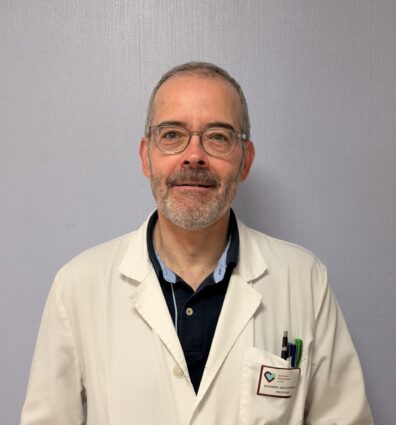 Equipo de emergencias tras un incidente crítico: el debriefing psicológico ayuda a prevenir el estrés postraumático