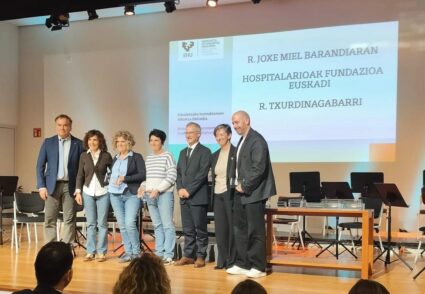 Reconocimiento a Joxe Miel Barandiaran por prácticas de Enfermería